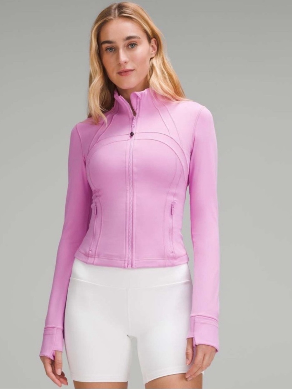 624. Lululemon athletica NWT Define cropped Jacket Dalia Mauve 12